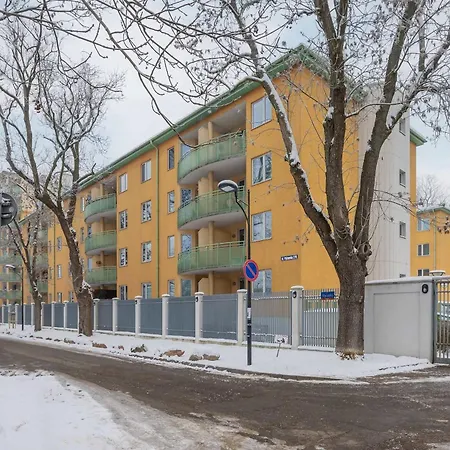 Апартаменты Spacious Pet Friendly In By Renters