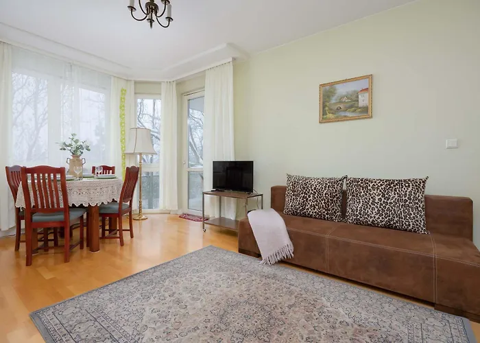 Spacious Pet Friendly In By Renters Апартаменты Варшава